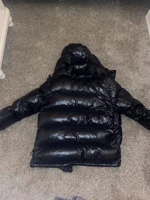 Aritzia Super Puff TNA Black Jacket Liquid Shine M thumbnail 3