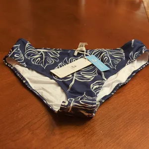 Cupshe Leaves Print Bikini Bottom Size M thumbnail 4