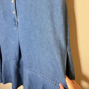 Entro Stay Close Denim Drop Waist Collared Button Front Mini Dress Blue M thumbnail 4