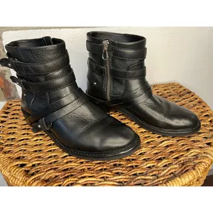 Dolce Vita Kiera Black Leather Moto Harness Ankle Boots Size 8 thumbnail 4