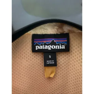Patagonia Classic Retro-X Fleece Vest take root natural women's size small 23083 thumbnail 5