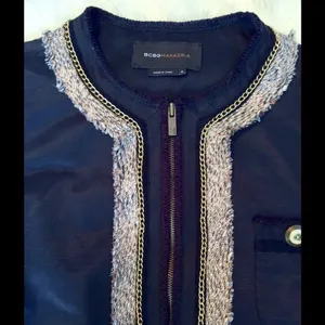 BCBGMAXAZRIA Jacket With Gold‎ Chain Trim thumbnail 2