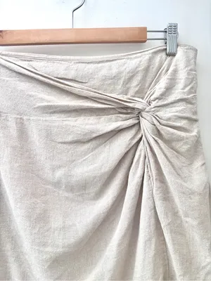 Abercrombie & Fitch Knotted Linen Mini Skirt Beige L Minimalist Coastal Neutral thumbnail 9