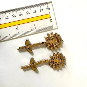 Betsey Johnson crystal daisy flower earrings thumbnail 5