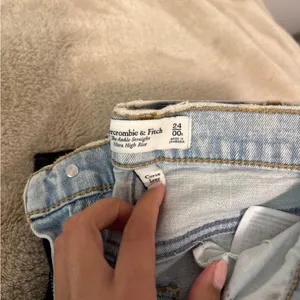 Abercrombie & Fitch Light Blue Distressed Boyfriend Jeans thumbnail 2