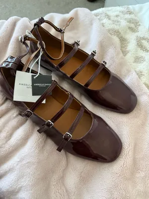 American Eagle Burgundy ballet flats thumbnail 3