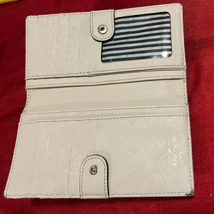 Kate Spade Black & Cream Wallet-Preowned-see wear in pics-Will heavily discount thumbnail 6
