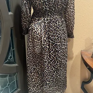 Zara long sleeve cheeta print dress thumbnail 7