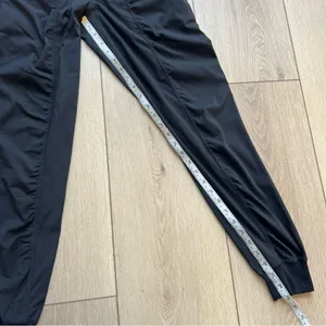 Lululemon Dance Studio Mid-Rise Jogger Black Size 4 thumbnail 13