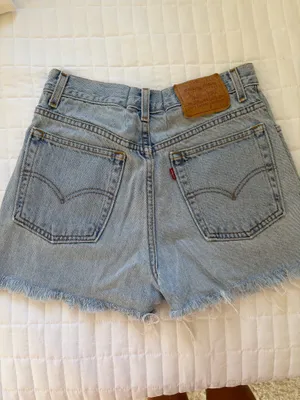 Levi’s Denim Shorts thumbnail 2