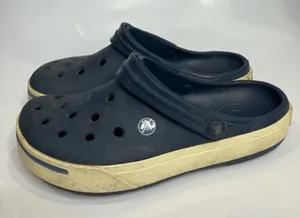 Crocs original clogs navy blue women’s size‎ 7 unisex sizing casual summer beach thumbnail 1