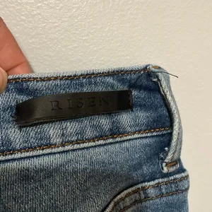 Risen Dark Wash High Rise Distressed Skinny Jeans Size 5/27 rdp1209 #780 thumbnail 7
