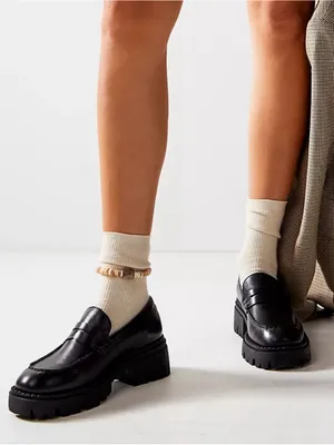 Free People Penny Loafers Size 37 Black Lyra Lug Sole Chunky Preppy Goth BTS thumbnail 2