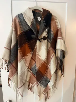 Plaid Poncho Boutique thumbnail 1
