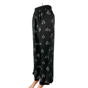 Aritzia Wilfred Womens Black Floral High Waist Wide leg Trousers Pants Size S/M thumbnail 3