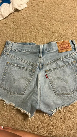 Levi’s 501 Denim Shorts thumbnail 2