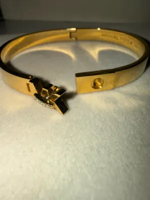 MK Michael Kors Gold Bracelet thumbnail 3