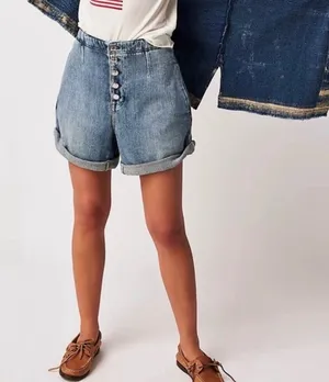 Free People Osaka Denim Shorts Size 27 Medium Wash Relaxed Fit Baggy High Rise thumbnail 1