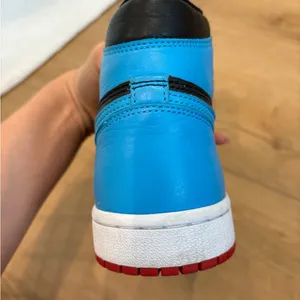 Jordan 1 NC women’s. thumbnail 12