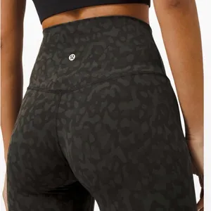 Lululemon Align Pant 25”
Formation Camo Evergreen Multi thumbnail 3