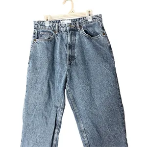 Zara High Rise Straight Jeans‎ Size 6 thumbnail 2