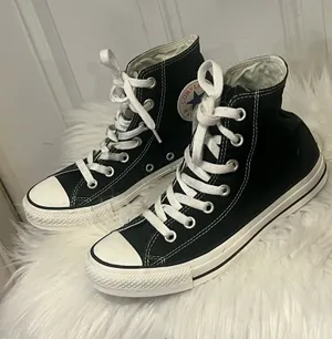 Converse Chuck Taylor All Star High Top – Unisex Men’s Size 4.5 / Women’s Size 6.5 thumbnail 5
