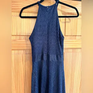AQUA Formal Metallic Crinkle Halter Gown navy blue Size 0 NWOT thumbnail 7