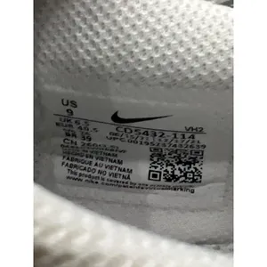 Nike Air Max Excee White Platinum Women's Size 9 thumbnail 4