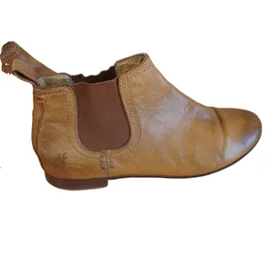 Frye Chelsea Boot Women Size 6.5 Leather Ankle Bootie Casual Classic Equestrian thumbnail 5