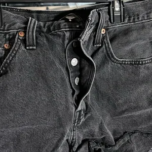 Levi’s 501 cutoff denim button fly shorts size 30 thumbnail 2