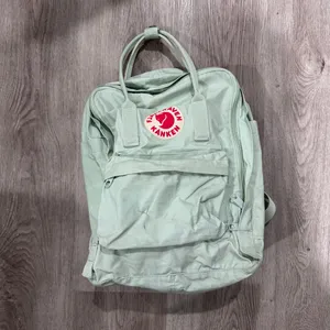 Fjällräven Kanken Classic Bag Bookbag Back Pack Mint Green Outdoor GORP Core thumbnail 2