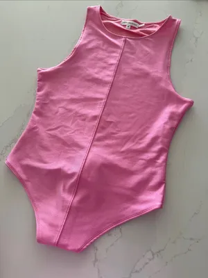 Good American Women’s High Shine Compression Bodysuit Barbie Pink‎ size M thumbnail 1