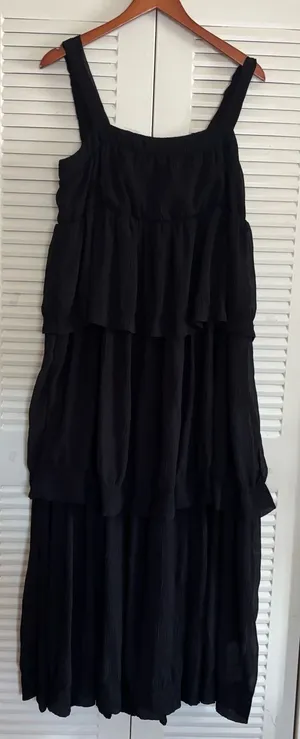 line and dot Maxine Tiered Maxi Dress Color Black Size MD thumbnail 1