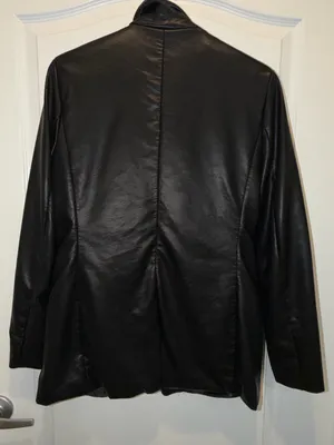 Windsor Black Vegan Leather Single-Button Blazer thumbnail 8