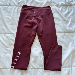 Nike Leggings Womens Size Small Purple Yoga‎ Activewear Running Gym Pocket thumbnail 9