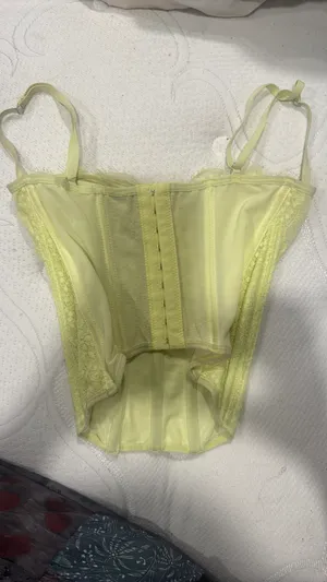 Lace Bustier Camisole in Soft YellowCorset Yellow thumbnail 2