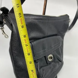 COACH M Size Black Leather Crossbody Bag thumbnail 4