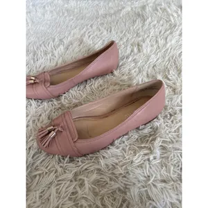 The Limited Pink Leather Tassel Loafer Flats Women Size 7.5 M‎ thumbnail 3