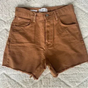 🛎️ Clearance MNG Denim Shorts Mustard Color Size 4 thumbnail 1