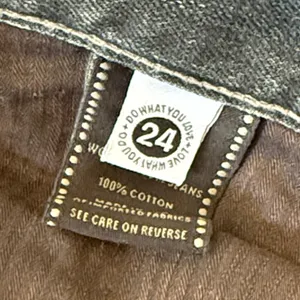 Work Custom Jeans Womens 24 Faded Black Low Rise Distressed Flare Wide Leg Denim thumbnail 9