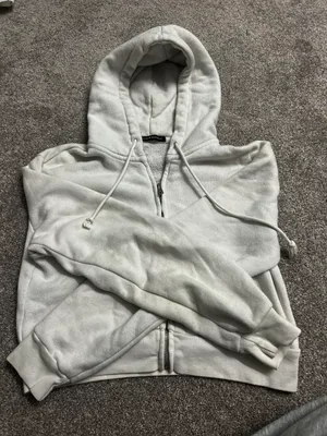 Brandy Melville White Cropped Zip Up Hoodie thumbnail 3