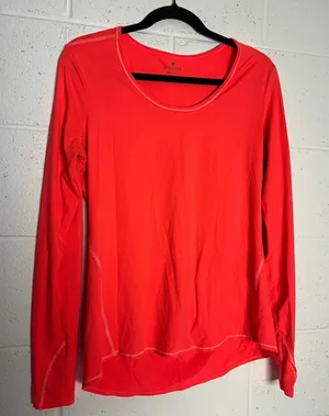 Athleta Womens Large Neon Coral Long Sleeve Performance Top Thumbholes Workout thumbnail 1