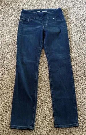 Lee's Women's Slimmy Straight‎ Fit Mid Rise Sculpture Skinny Jeans Size 8 thumbnail 1