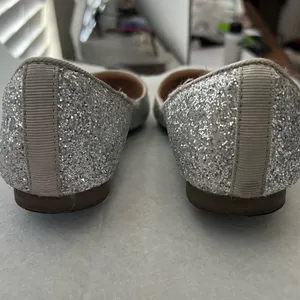Fever Sole Women’s Shoes Silver Size 7 thumbnail 3