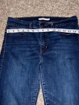 Levi's Dark Indigo Women's Skinny Jeans thumbnail 6