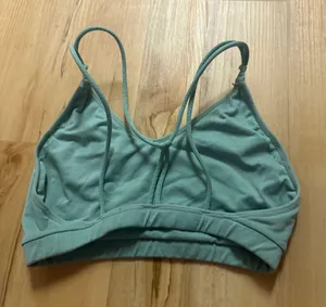 Fabletics Sports Bra thumbnail 2