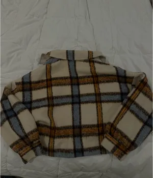 Garage cropped shacket thumbnail 3