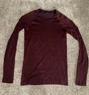 Lululemon Swiftly Tech Long Sleeve Shirt 2.0 Yogo Pop Cassis Black thumbnail 1