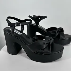 Steve Madden Mella Black Faux Leather Platform Sandals size 11 Ankle Strap thumbnail 2