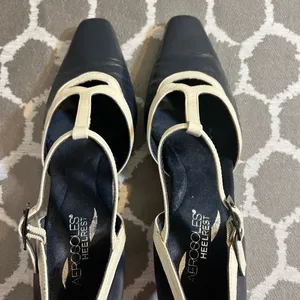 AEROSOLES Navy/Black and Cream Mary Jane Heels with Tapered Heel thumbnail 3